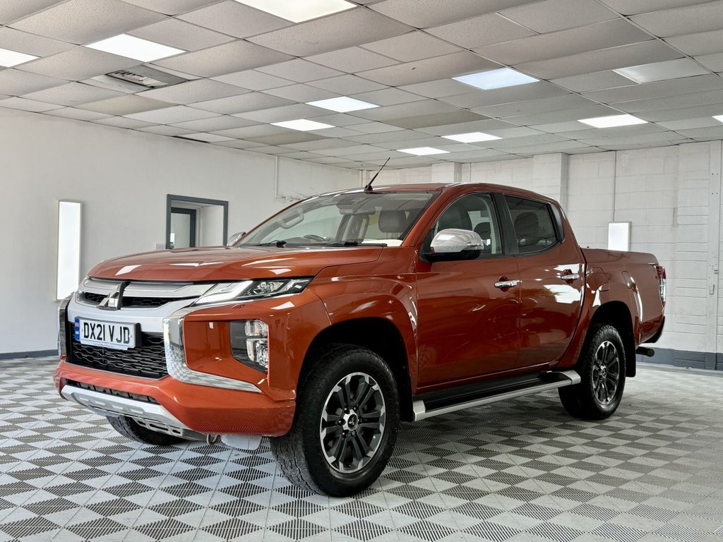 USED 2021 21 MITSUBISHI L200 2.2 DI-D DC Barbarian Pickup Double Cab 4dr Diesel Auto 4WD Euro 6 (s/s) (150 ps) 