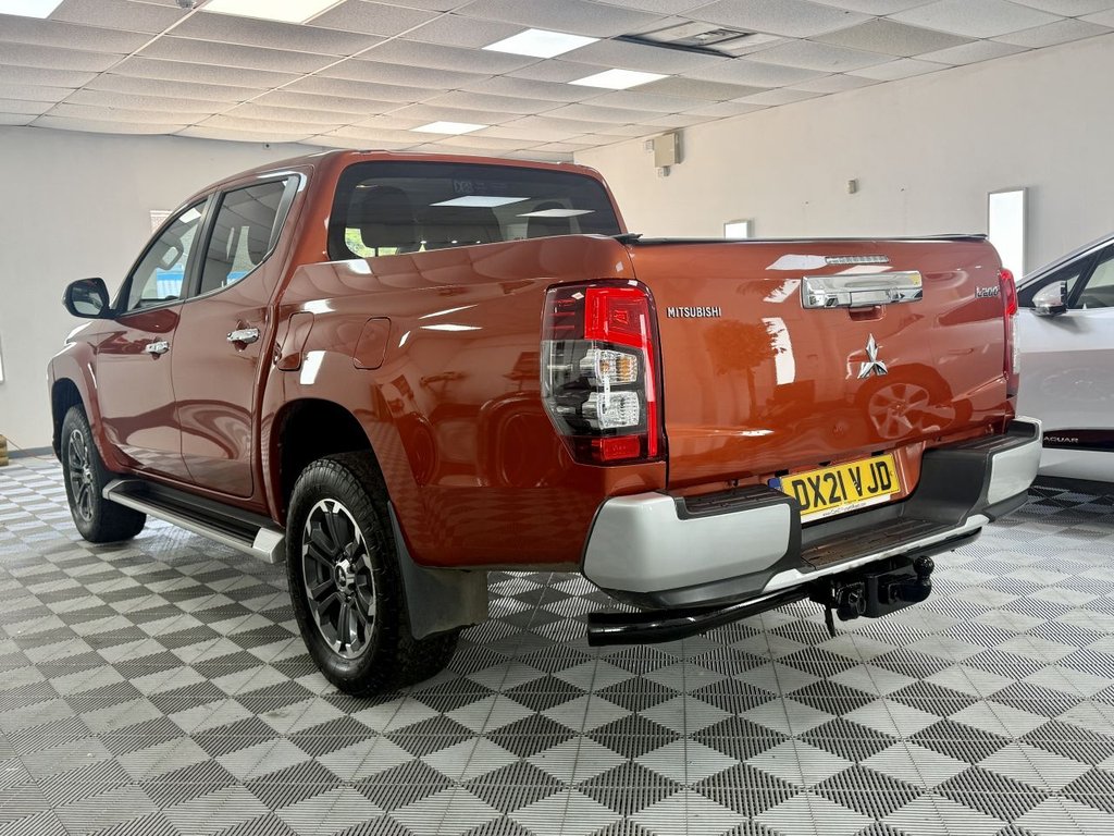 USED 2021 21 MITSUBISHI L200 2.2 DI-D DC Barbarian Pickup Double Cab 4dr Diesel Auto 4WD Euro 6 (s/s) (150 ps) 