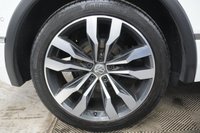 USED 2019 19 VOLKSWAGEN TIGUAN 2.0 TDI R-Line Tech SUV 5dr Diesel Manual Euro 6 (s/s) (150 ps) TIMING BELT REPLACED! 1 YEAR MOT!