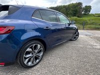 USED 2017 17 RENAULT MEGANE 1.6 dCi Signature Nav Hatchback 5dr Diesel Manual Euro 6 (s/s) (130 ps) *** FULL SERVICE HISTORY, 2 OWNERS *** FINANCE AVAILABLE FROM 9.9% APR ***