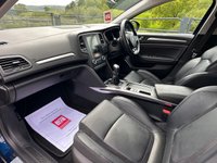 USED 2017 17 RENAULT MEGANE 1.6 dCi Signature Nav Hatchback 5dr Diesel Manual Euro 6 (s/s) (130 ps) *** FULL SERVICE HISTORY, 2 OWNERS *** FINANCE AVAILABLE FROM 9.9% APR ***