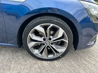 USED 2017 17 RENAULT MEGANE 1.6 dCi Signature Nav Hatchback 5dr Diesel Manual Euro 6 (s/s) (130 ps) *** FULL SERVICE HISTORY, 2 OWNERS *** FINANCE AVAILABLE FROM 9.9% APR ***