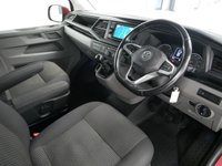 USED 2020 70 VOLKSWAGEN TRANSPORTER T30 2.0 TDI 150 BHP SWB HIGHLINE 5 SEATER KOMBI ( NO VAT ) 1 OWNER | HIGHLINE | 5 SEATS | NO VAT !