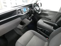 USED 2020 70 VOLKSWAGEN TRANSPORTER T30 2.0 TDI 150 BHP SWB HIGHLINE 5 SEATER KOMBI ( NO VAT ) 1 OWNER | HIGHLINE | 5 SEATS | NO VAT !