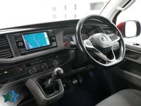 USED 2020 70 VOLKSWAGEN TRANSPORTER T30 2.0 TDI 150 BHP SWB HIGHLINE 5 SEATER KOMBI ( NO VAT ) 1 OWNER | HIGHLINE | 5 SEATS | NO VAT !