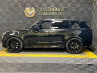 USED 2025 75 LAND ROVER RANGE ROVER SPORT 3.0 D300 MHEV Dynamic SE SUV 5dr Diesel Auto 4WD Euro 6 (s/s) (300 ps) Sliding Pan Roof / 24" Alloys