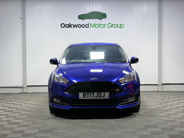 View our FORD FOCUS