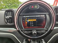 USED 2017 67 MINI COUNTRYMAN 1.5 7.6kWh Cooper SE SUV 5dr Petrol Plug-in Hybrid Auto ALL4 Euro 6 (s/s) (224 ps) 