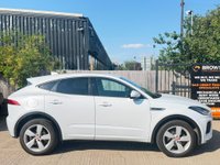 USED 2019 19 JAGUAR E-PACE 2.0 D180 R-Dynamic SE Auto AWD Euro 6 (s/s) 5dr MERIDIAN WIDE SCREEN STUNNING