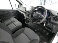 USED 2025 74 RENAULT TRAFIC 30 2.0 BLUEDCI 130 BHP SL SWB ADVANCE EDITION 2025 YEAR | CARPLAY | AIR CON