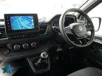 USED 2025 74 RENAULT TRAFIC 30 2.0 BLUEDCI 130 BHP SL SWB ADVANCE EDITION 2025 YEAR | CARPLAY | AIR CON