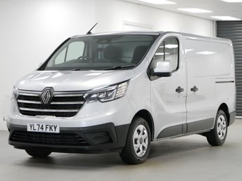 2025 RENAULT TRAFIC