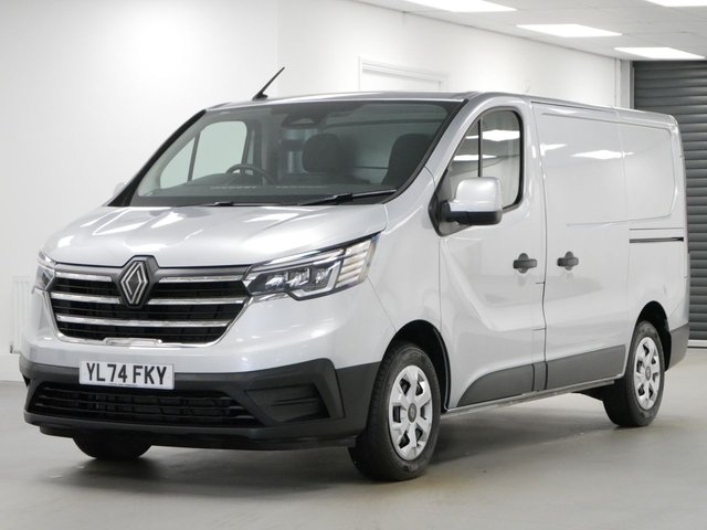 View our Renault Trafic 30 2.0 BLUEDCI 130 BHP SL SWB ADVANCE EDITION