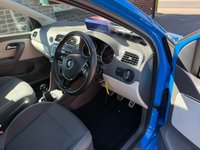 USED 2015 65 VOLKSWAGEN POLO 1.4 TDI BlueMotion Tech SE Design Hatchback 5dr Diesel Manual Euro 6 (s/s) (75 ps) **FANTASTIC MPG** **LOW INSURANCE**