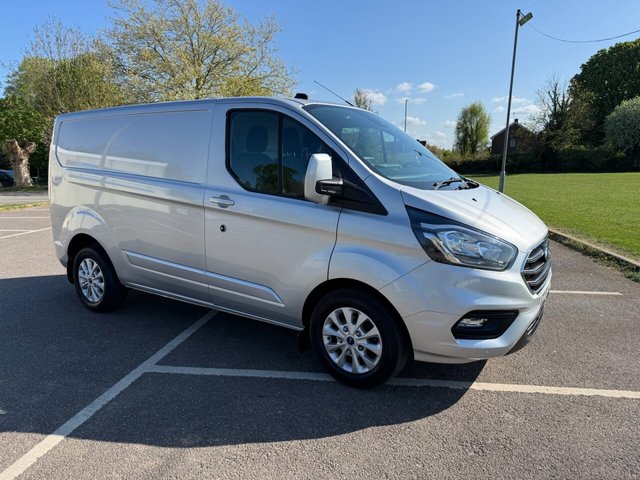 View our FORD TRANSIT CUSTOM