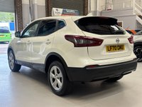 USED 2020 70 NISSAN QASHQAI 1.3 DIG-T Acenta Premium SUV 5 Door Petrol Manual White Euro 6 1 Former Keeper PARK SENSORS+BLUETOOTH+REVERSE CAM