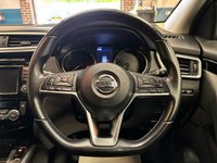 USED 2020 70 NISSAN QASHQAI 1.3 DIG-T Acenta Premium SUV 5 Door Petrol Manual White Euro 6 1 Former Keeper PARK SENSORS+BLUETOOTH+REVERSE CAM