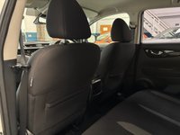 USED 2020 70 NISSAN QASHQAI 1.3 DIG-T Acenta Premium SUV 5 Door Petrol Manual White Euro 6 1 Former Keeper PARK SENSORS+BLUETOOTH+REVERSE CAM