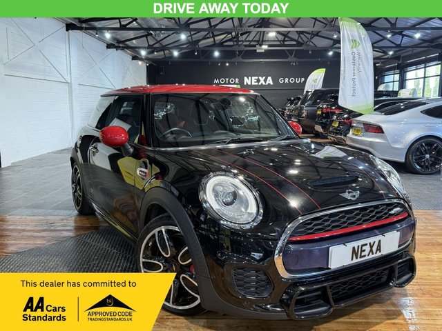 View our MINI Hatch 2.0 John Cooper Works Hatchback 3dr Petrol Auto Euro 6 (s/s) (231 ps)