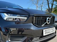 USED 2022 22 VOLVO XC40 1.5 T3 R-Design SUV 5dr Petrol Manual 163 bhp 