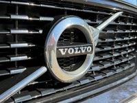 USED 2022 22 VOLVO XC40 1.5 T3 R-Design SUV 5dr Petrol Manual 163 bhp 