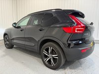 USED 2022 22 VOLVO XC40 1.5 T3 R-Design SUV 5dr Petrol Manual 163 bhp 
