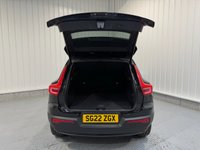 USED 2022 22 VOLVO XC40 1.5 T3 R-Design SUV 5dr Petrol Manual 163 bhp 