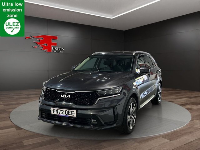 View our KIA SORENTO