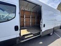 USED 2019 69 IVECO DAILY 2.3D HPI 14V 35C 3520L Panel Van 5dr Diesel Manual MWB H2 Euro 6 (s/s) (DRW) (136 ps) EXTRA HIGH ROOF AUTOMATIC REAR TWIN WHEEL