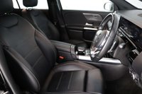 USED 2022 71 MERCEDES-BENZ GLA 1.3 GLA250e 15.6kWh Exclusive Edition (Premium) SUV 5dr Petrol Plug-in Hybrid 8G-DCT Euro 6 (s/s) (218 ps) 1 OWNER, CAMERA, SENSORS