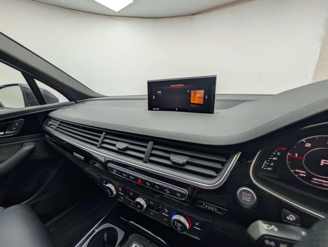 USED 2019 68 AUDI Q7 3.0 Q7 Black Edition 50 TDI Quattro Auto 4WD 5dr CLICK+COLLECT / HOME DELIVERY