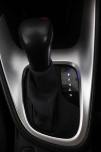 USED 2023 72 TOYOTA YARIS 1.5 VVT-h Design Hatchback 5dr Petrol Hybrid E-CVT Euro 6 (s/s) (116 ps) 1 OWNER, CAMERA, CAR PLAY