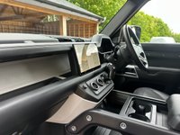 USED 2024 24 LAND ROVER DEFENDER 90 3.0 D300 MHEV X-Dynamic HSE Hard Top SUV 3dr Diesel Auto 4WD SWB Euro 6 (s/s) (300 ps) FABULOUS SPEC/DEPLOYABLE TOWBAR
