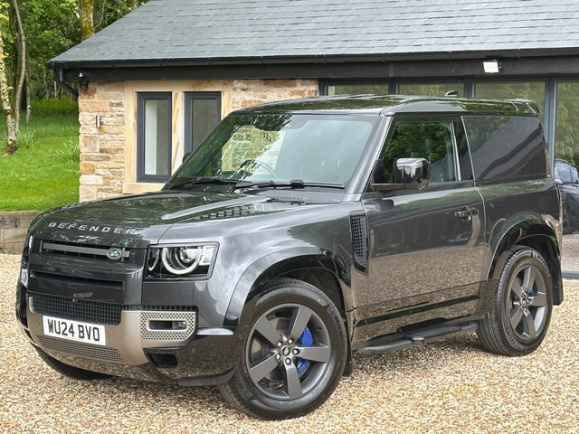 View our Land Rover Defender 90 range