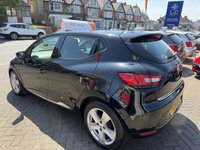 USED 2016 16 RENAULT CLIO 1.2 16V DYNAMIQUE NAV 5dr **FANTASTIC EXAMPLE WITH A FULL SERVICE HISTORY WITH 9 SERVICES RECORDED** * L&C GROUP SHALL BEAT ANY 'WE BUY CARS VALUATION' FOR YOUR PART EXCHANGE *