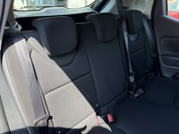 USED 2016 16 RENAULT CLIO 1.2 16V DYNAMIQUE NAV 5dr **FANTASTIC EXAMPLE WITH A FULL SERVICE HISTORY WITH 9 SERVICES RECORDED** * L&C GROUP SHALL BEAT ANY 'WE BUY CARS VALUATION' FOR YOUR PART EXCHANGE *