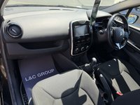 USED 2016 16 RENAULT CLIO 1.2 16V DYNAMIQUE NAV 5dr **FANTASTIC EXAMPLE WITH A FULL SERVICE HISTORY WITH 9 SERVICES RECORDED** * L&C GROUP SHALL BEAT ANY 'WE BUY CARS VALUATION' FOR YOUR PART EXCHANGE *