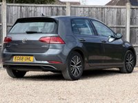 USED 2019 68 VOLKSWAGEN GOLF 1.5 Golf SE Nav TSi Evo 5dr Sat Nav Apple CarPlay