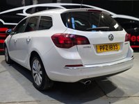 USED 2013 VAUXHALL ASTRA 2.0 CDTi SE Sports Tourer 5dr Diesel Manual Euro 5 (s/s) (165 ps) 