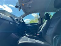 USED 2015 15 VOLKSWAGEN TIGUAN 2.0 TDI BlueMotion Tech Match SUV 5dr Diesel Manual 2WD Euro 5 (s/s) (140 ps) 