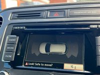 USED 2015 15 VOLKSWAGEN TIGUAN 2.0 TDI BlueMotion Tech Match SUV 5dr Diesel Manual 2WD Euro 5 (s/s) (140 ps) 