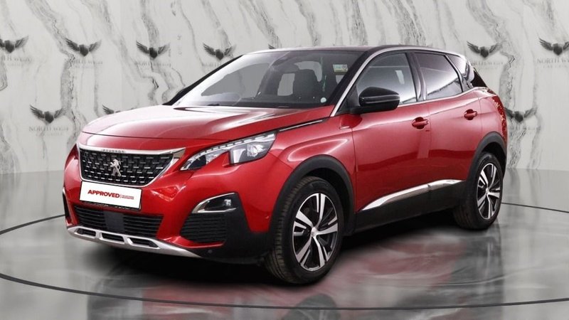 2017 Peugeot 3008 in red — photo 2 of 13