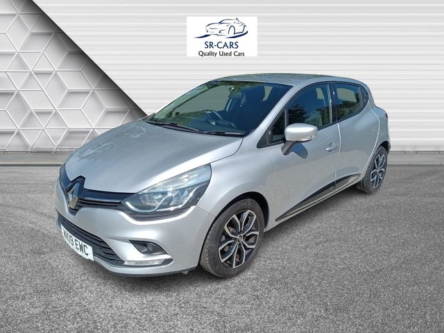 RENAULT CLIO at SR Cars