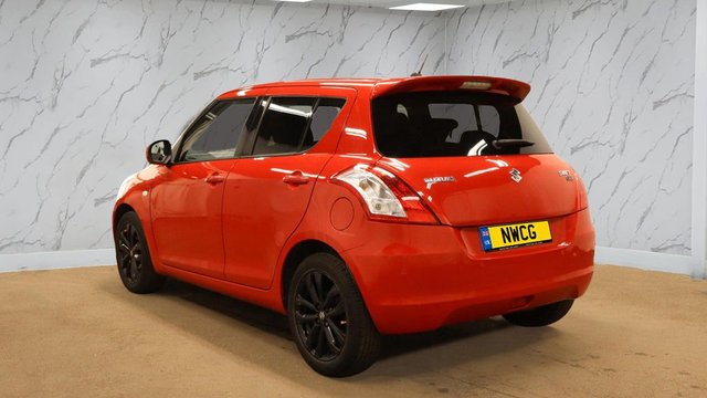 View our SUZUKI SWIFT