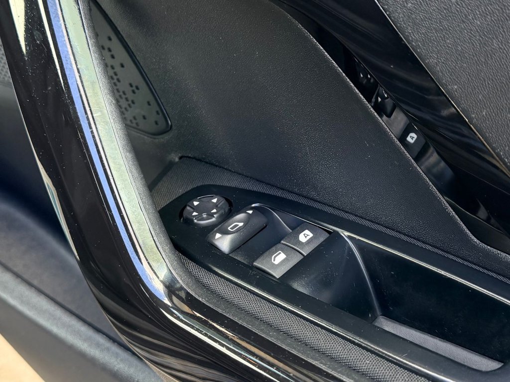 USED 2018 18 PEUGEOT 208 1.2 PureTech Black Edition Hatchback 3dr Petrol Manual Euro 6 (82 ps) 