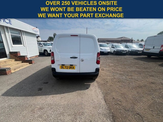 View our VAUXHALL COMBO