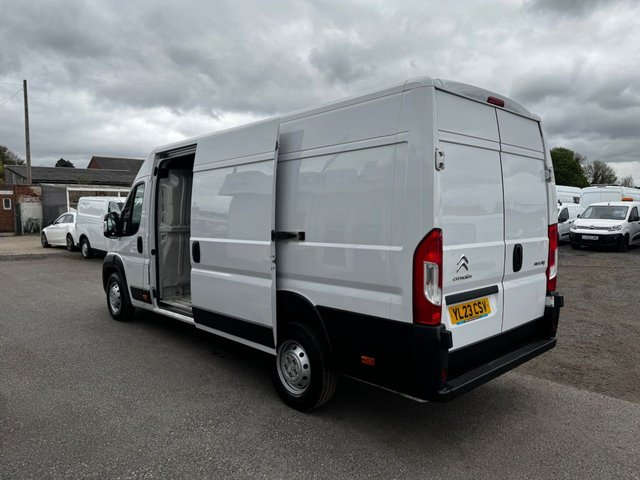 View our CITROEN RELAY