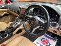 USED 2015 PORSCHE CAYENNE 3.0 TD V6 SUV 5dr Diesel TiptronicS 4WD Euro 6 (s/s) (262 ps) 