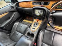 USED 2007 56 JAGUAR S-TYPE 3.0 V6 SE Saloon 4dr Petrol Automatic (259 g/km, 240 bhp) 