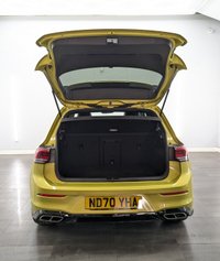 USED 2021 70 VOLKSWAGEN GOLF 1.5 TSI R-Line Hatchback 5dr Petrol Manual Euro 6 (s/s) (150 ps) 17 INCH ALLOY WHEELS, FRONT AND REAR PARKING SENSORS  , APPLE CARPLAY-ANDROID AUTO - MIRROR LINK , DIGITAL COCKPIT , R-LINE , SERVICE HISTORY